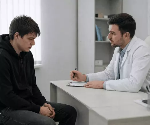 пациент с зависимостью от спайса у врача